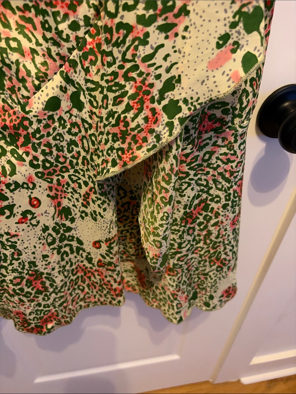 RAGA Green and Pink Printed Wrap Skirt NWT Size M ๐๐ฅ๐๐ - Picture 4 of 7